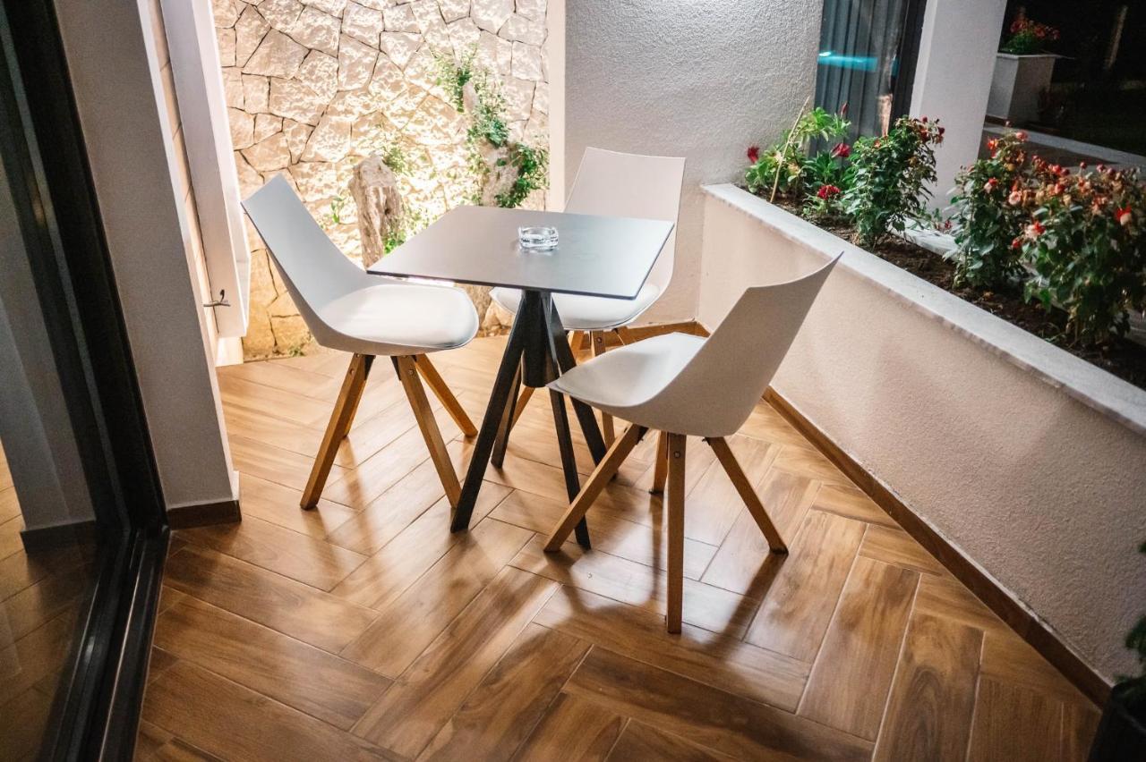 Giardino Lux Apartman Ulcinj