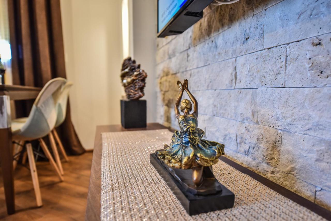 Giardino Lux Apartment Ulcinj